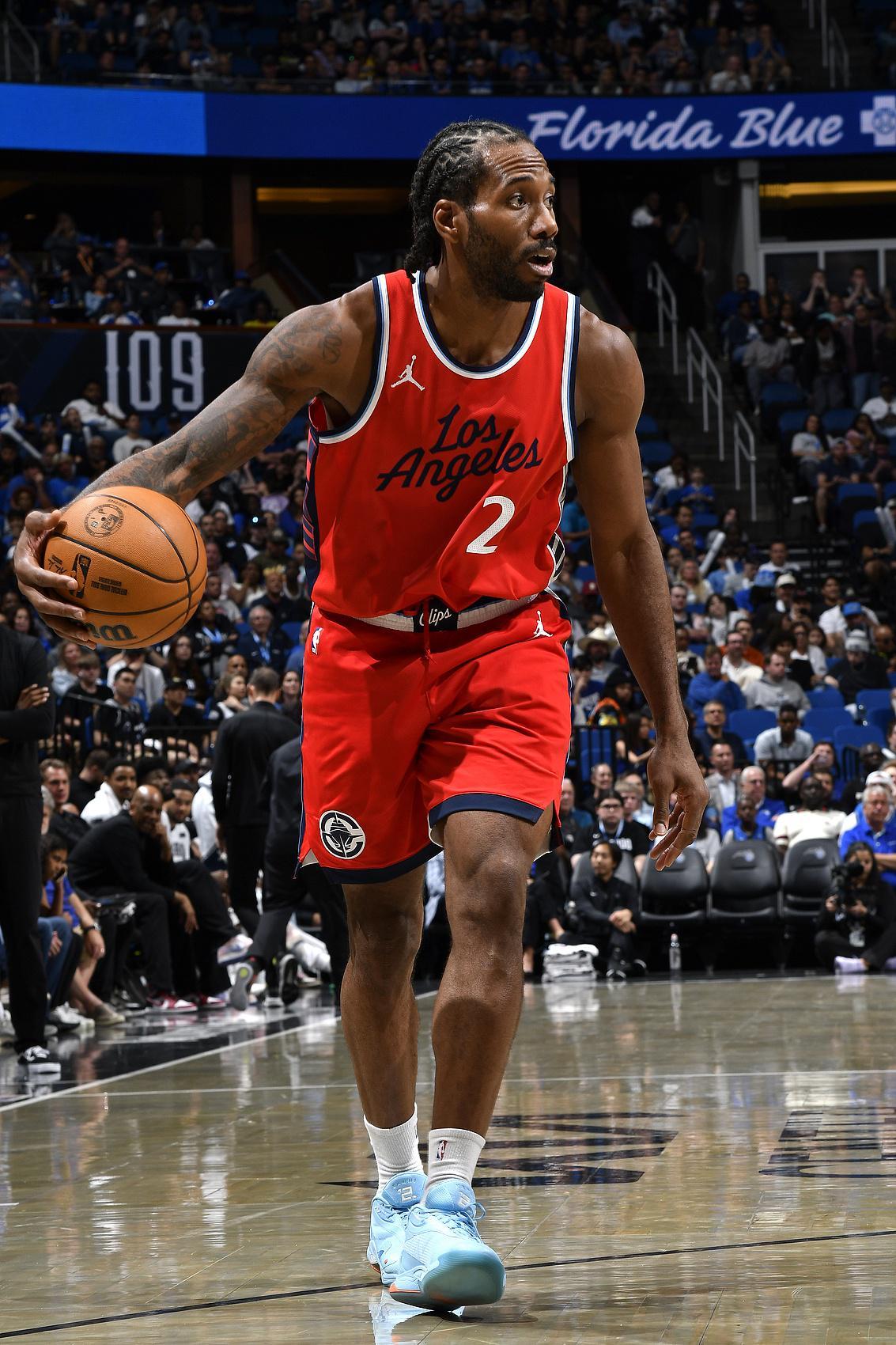 规避工资帽？小卡去年续约3年1.4951亿非顶薪 最高可签4年超2.2亿